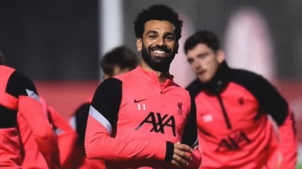 محمد صلاح فى أحدث صورة من استعداداته لمباراة ليفربول وأياكس بدورى الأبطال